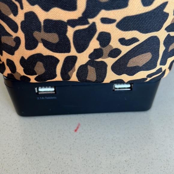 Charging Bag - Picture 3 of 7